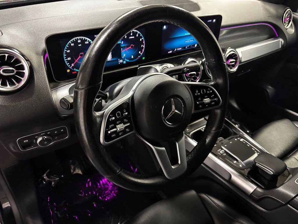 used 2021 Mercedes-Benz GLB 250 car, priced at $19,911