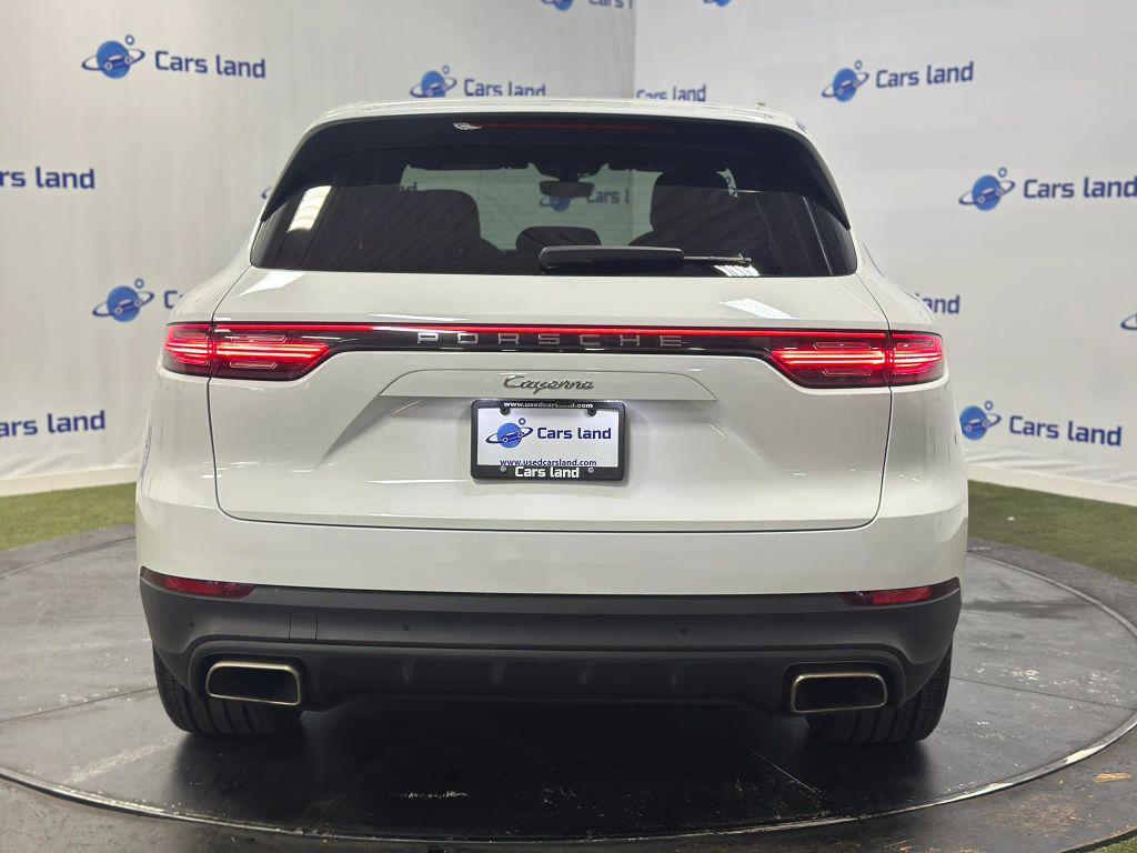 used 2022 Porsche Cayenne car, priced at $44,211