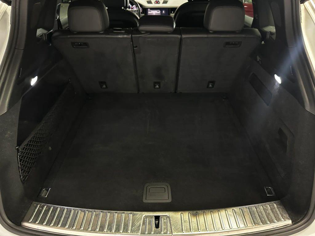 used 2022 Porsche Cayenne car, priced at $44,211