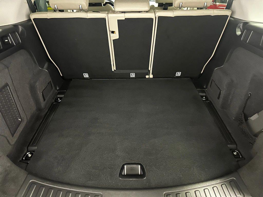 used 2021 Land Rover Discovery Sport car, priced at $22,311