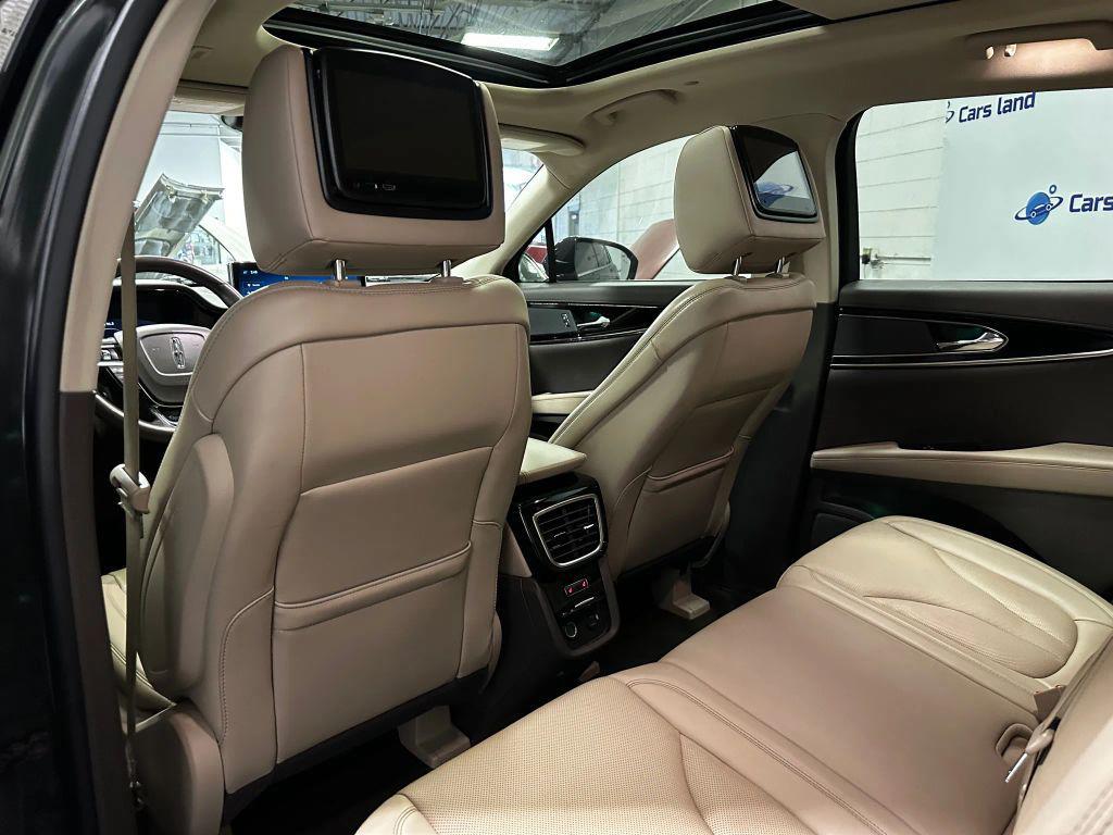 used 2022 Lincoln Nautilus car, priced at $27,611