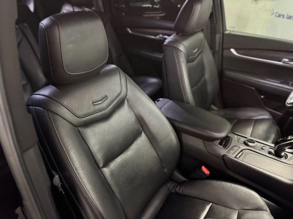 used 2020 Cadillac XT6 car, priced at $24,811