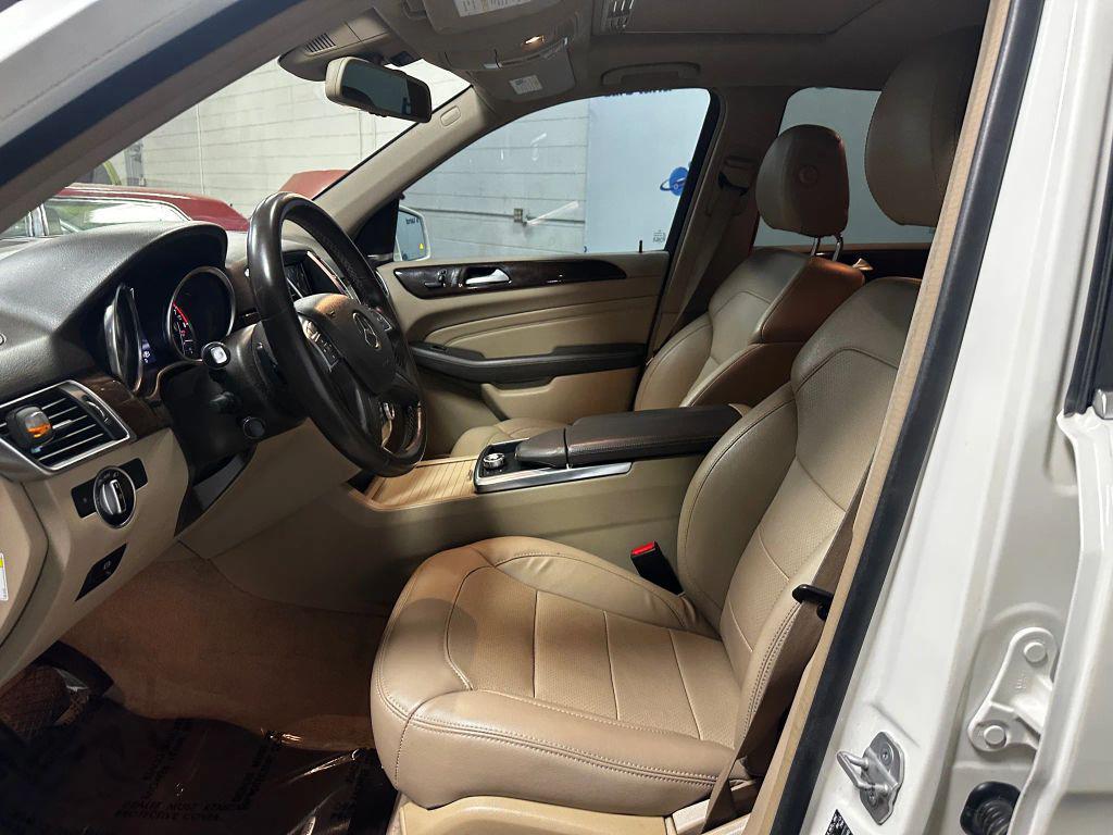 used 2013 Mercedes-Benz M-Class car, priced at $10,911