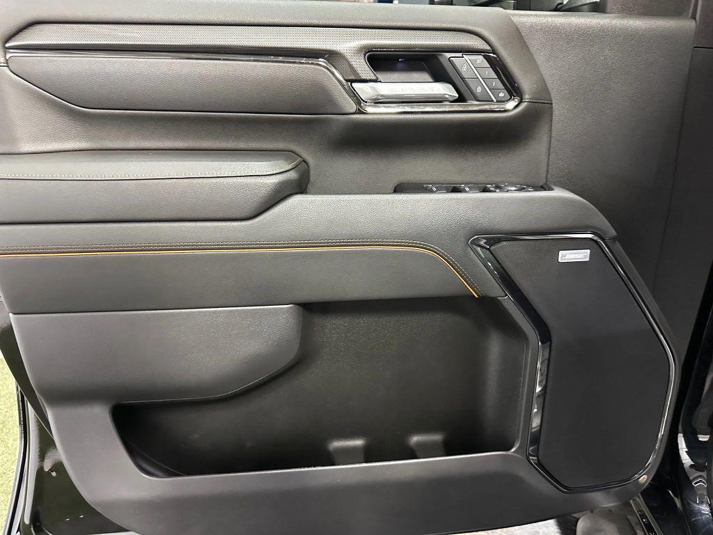 used 2025 GMC Sierra 2500 car, priced at $70,411