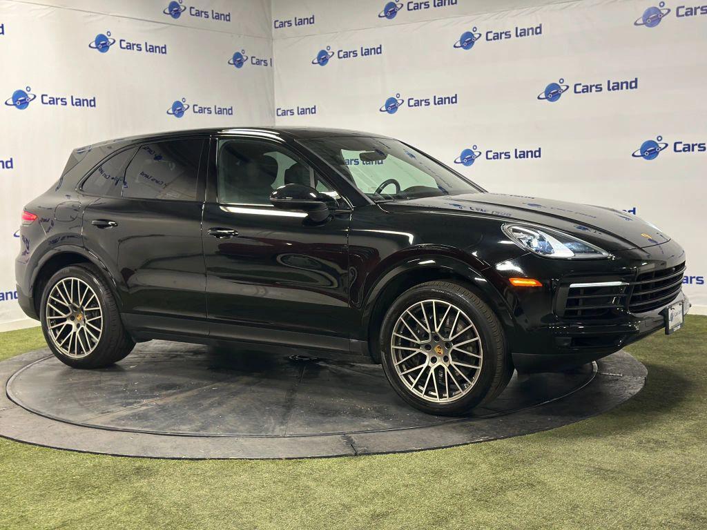 used 2023 Porsche Cayenne car, priced at $62,911