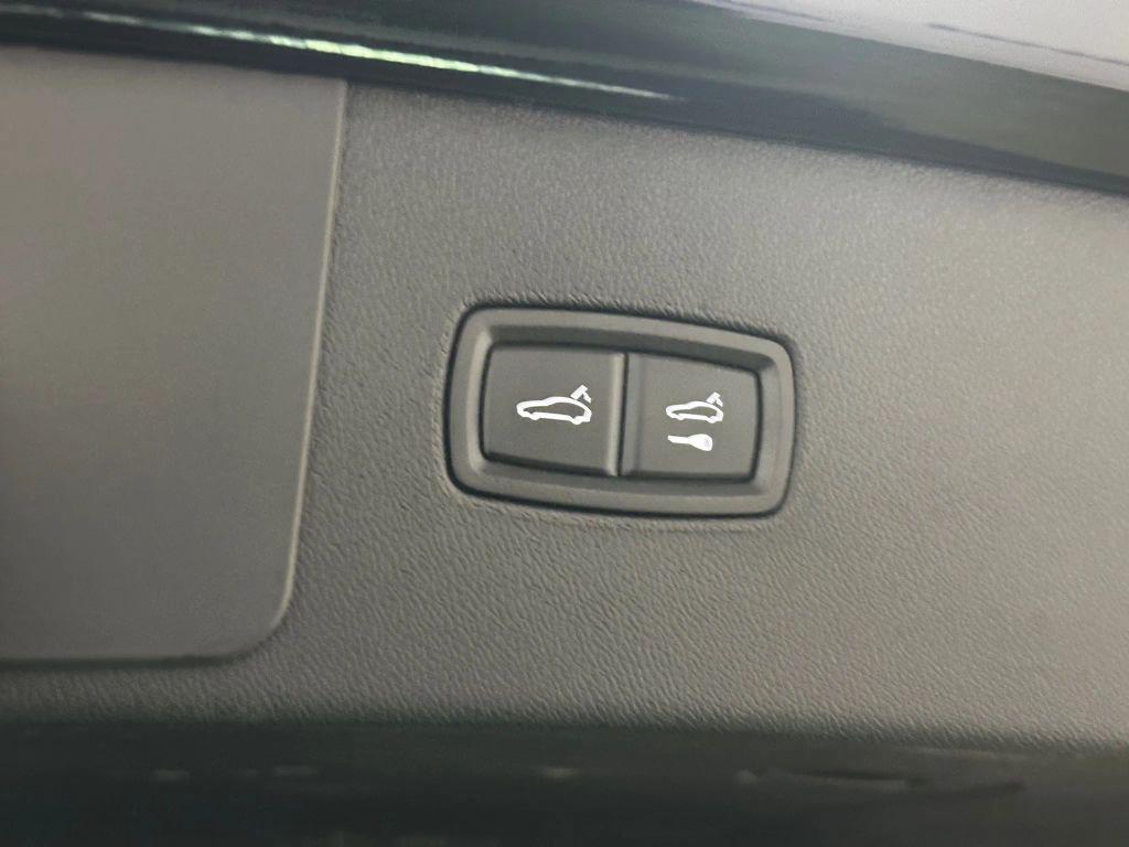 used 2023 Porsche Cayenne car, priced at $62,911