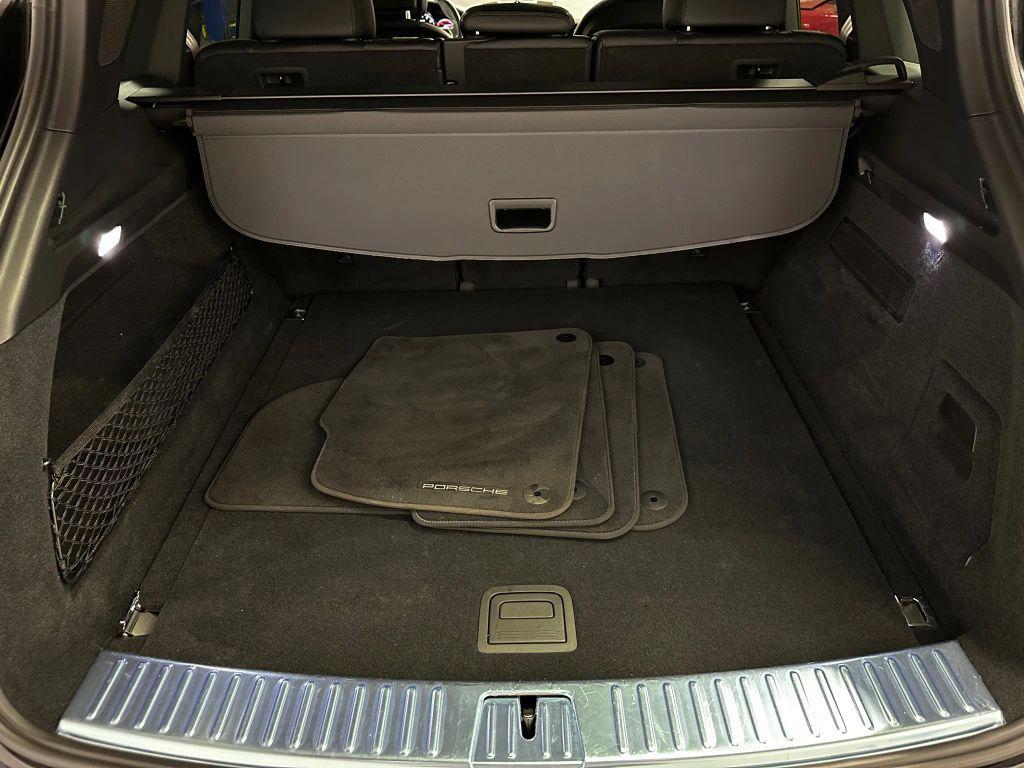 used 2023 Porsche Cayenne car, priced at $62,911