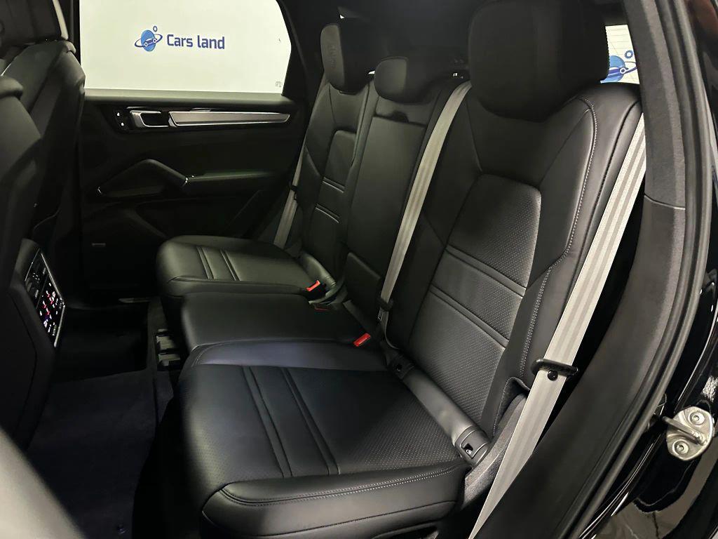 used 2023 Porsche Cayenne car, priced at $62,911