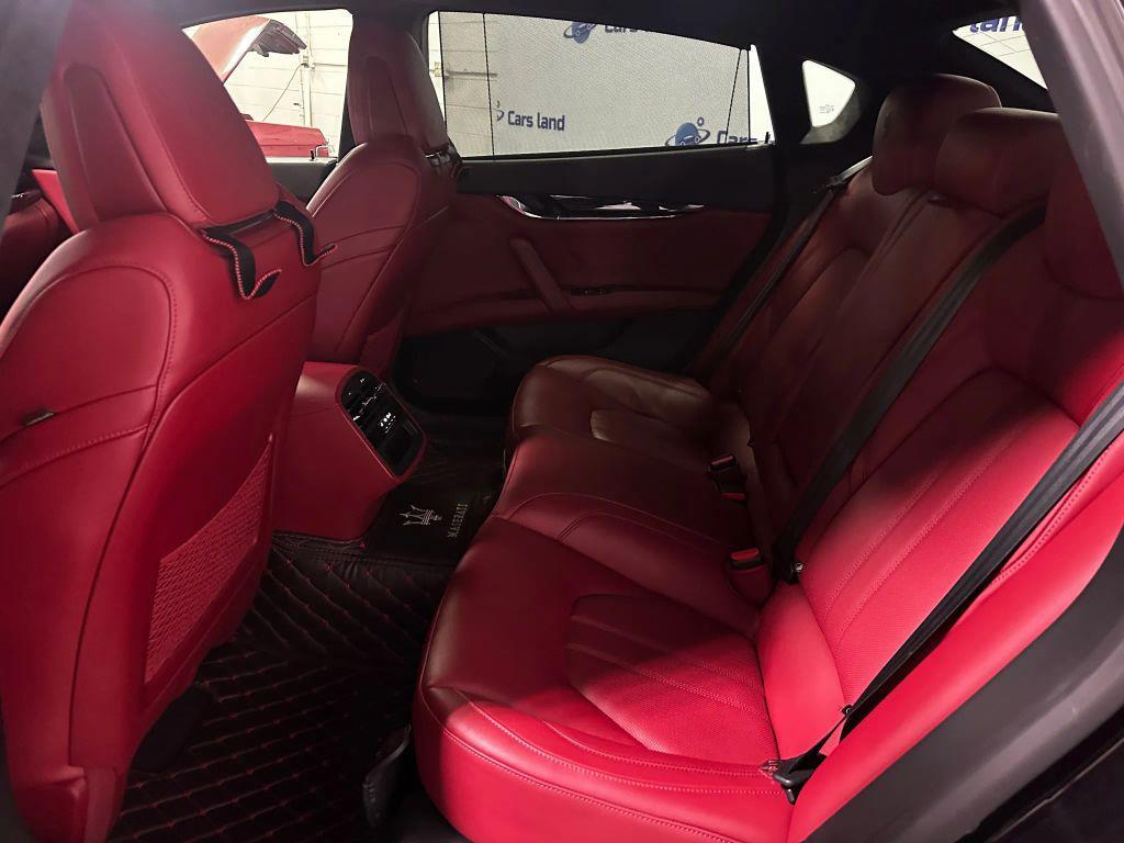 used 2022 Maserati Quattroporte car, priced at $38,811