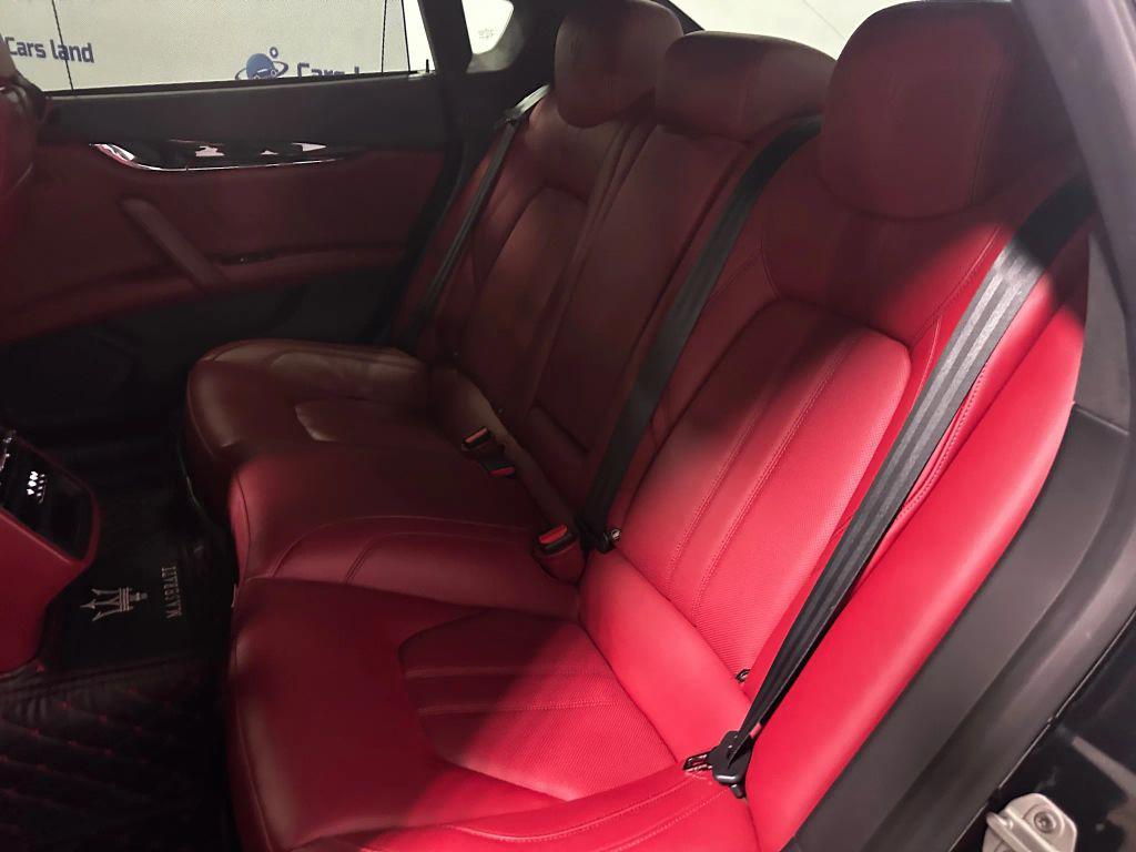 used 2022 Maserati Quattroporte car, priced at $38,811