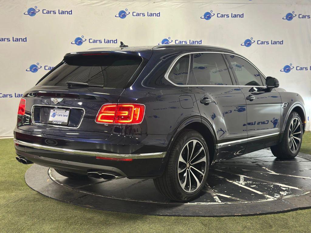 used 2019 Bentley Bentayga car, priced at $80,911