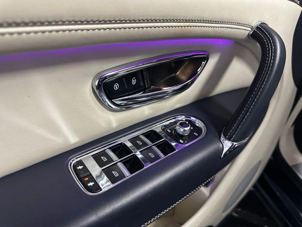 used 2019 Bentley Bentayga car, priced at $80,911