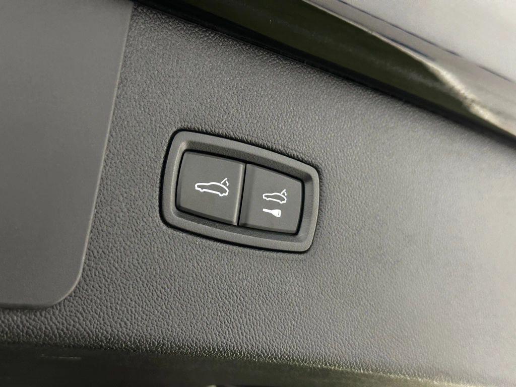 used 2022 Porsche Cayenne car, priced at $44,511