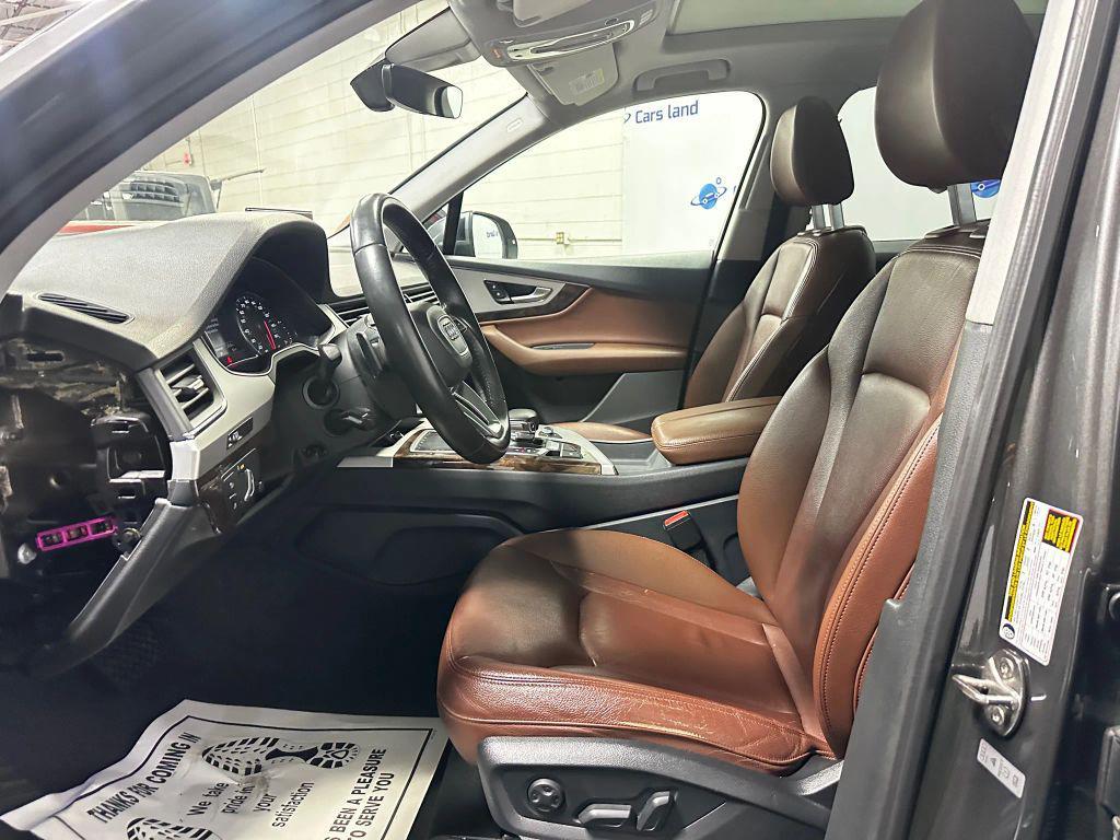 used 2019 Audi Q7 car, priced at $18,911