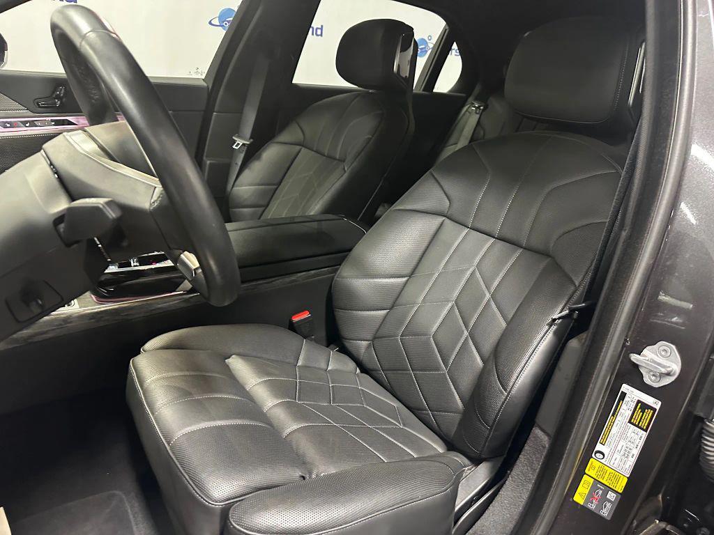 used 2024 BMW i7 car, priced at $73,911