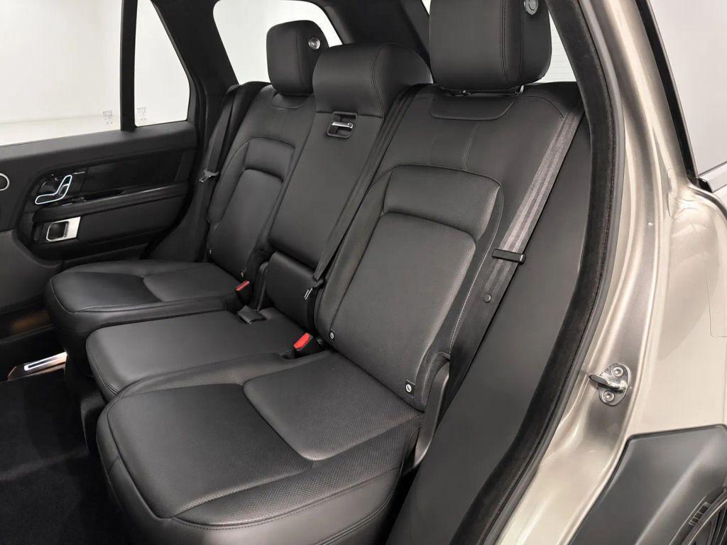 used 2021 Land Rover Range Rover car, priced at $35,095