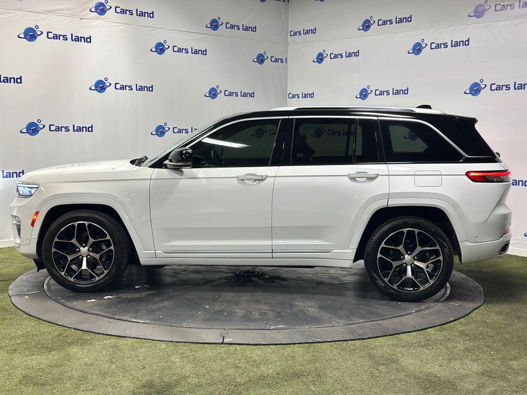 used 2022 Jeep Grand Cherokee car, priced at $40,511