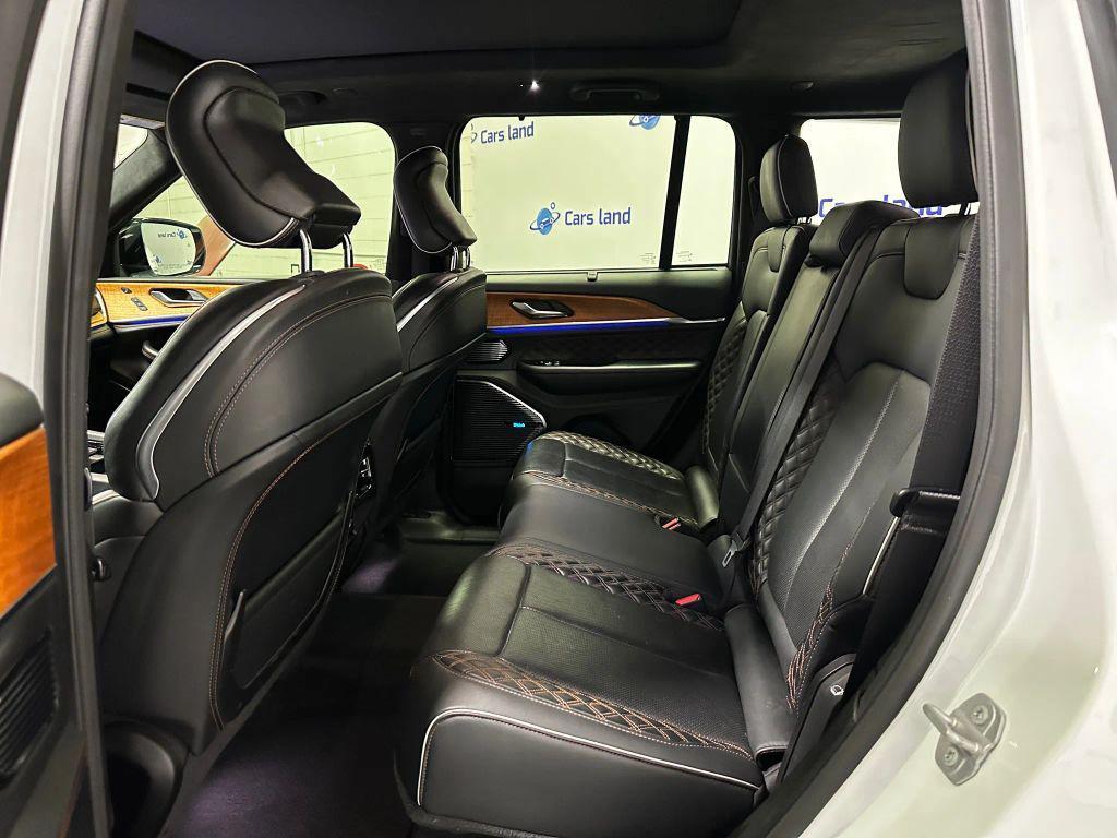 used 2022 Jeep Grand Cherokee car, priced at $40,511