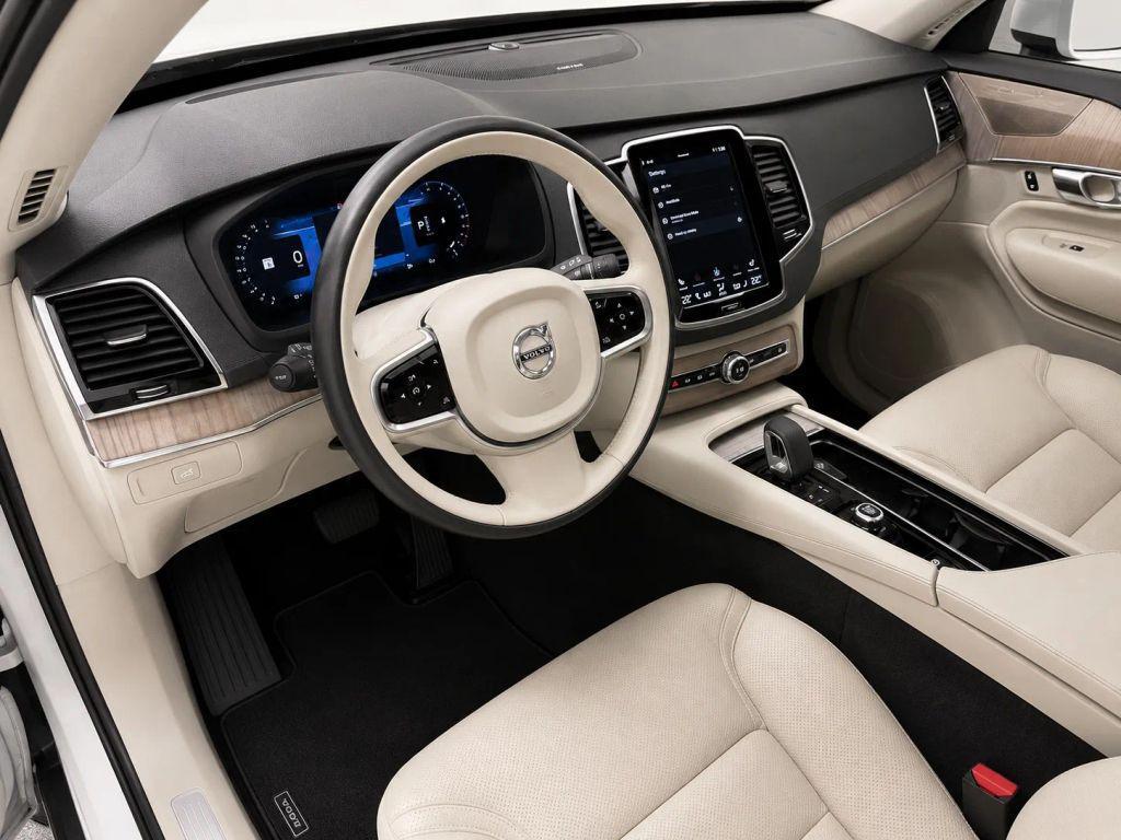 used 2023 Volvo XC90 car, priced at $31,995