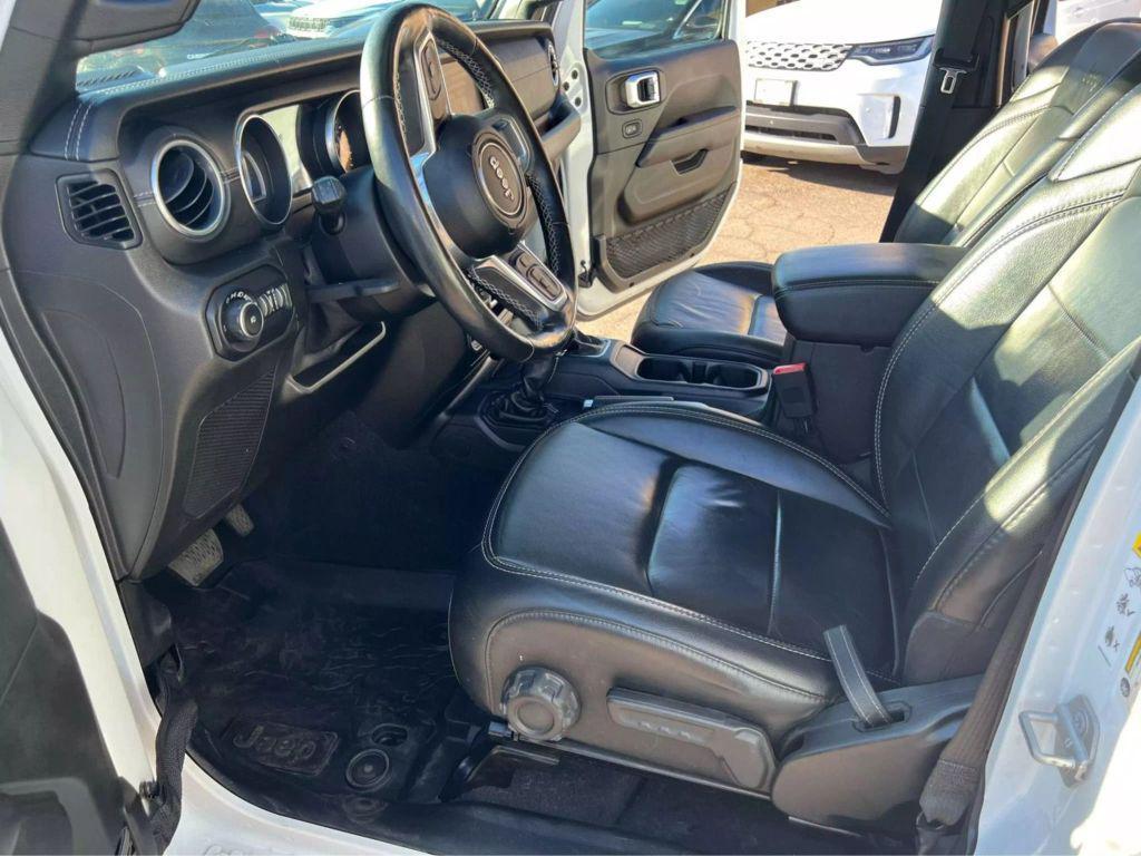 used 2018 Jeep Wrangler Unlimited car, priced at $27,911