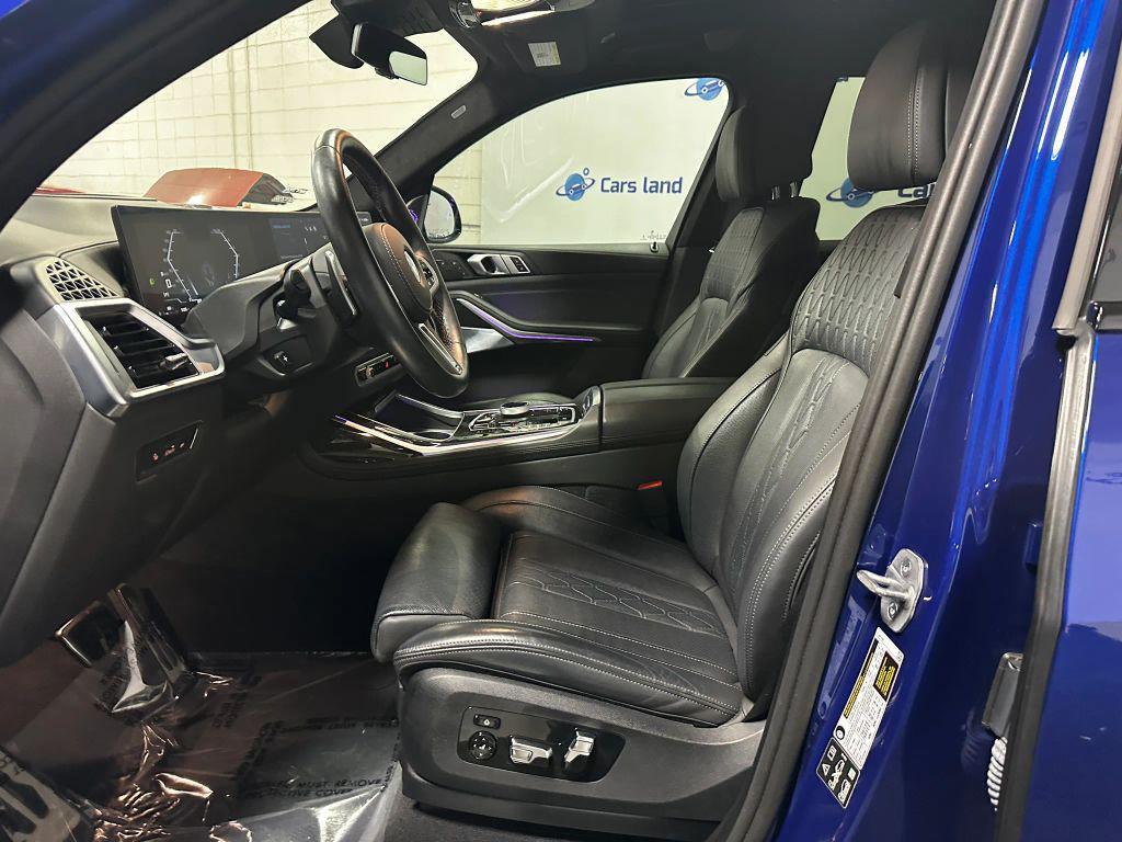 used 2025 BMW X7 car, priced at $86,911