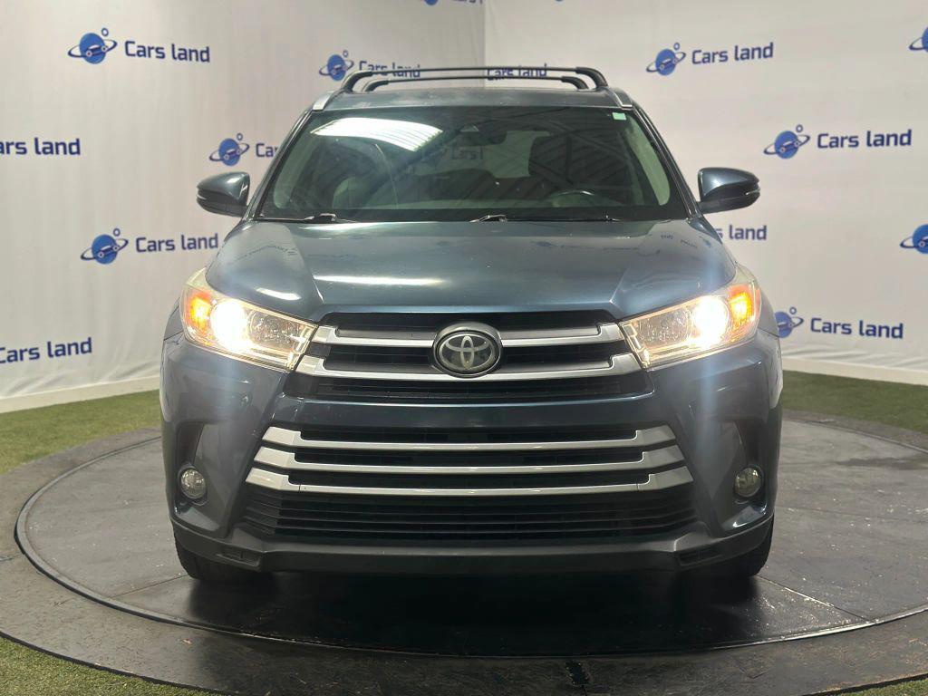 used 2018 Toyota Highlander car, priced at $19,911