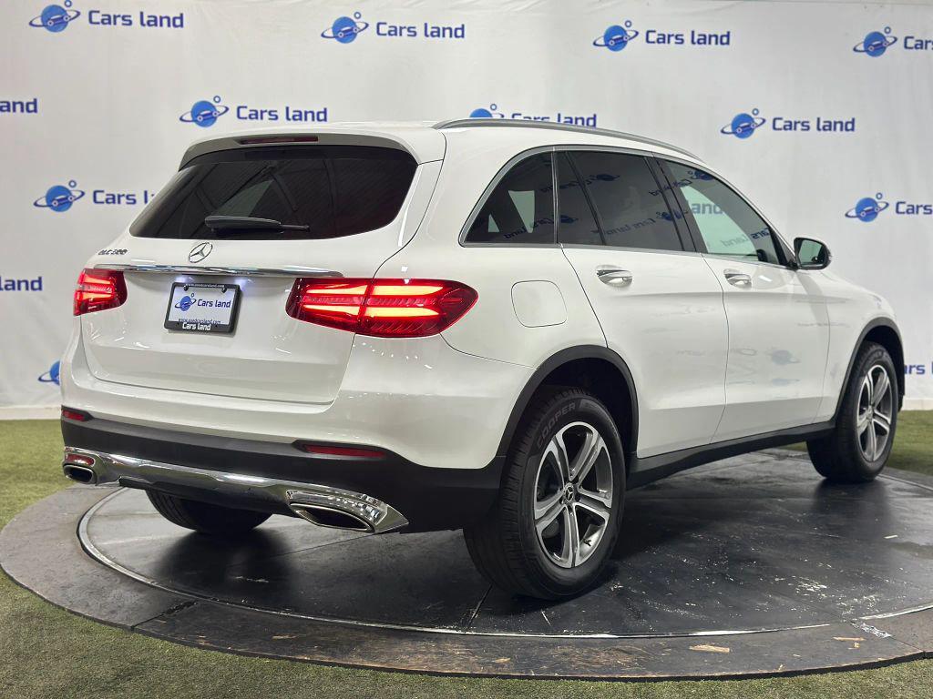 used 2019 Mercedes-Benz GLC 300 car, priced at $16,211