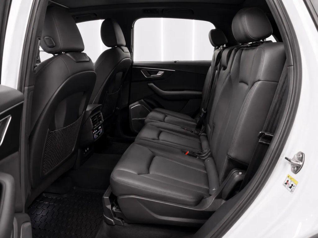 used 2021 Audi Q7 car, priced at $28,206