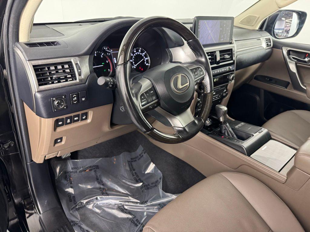 used 2023 Lexus GX 460 car, priced at $55,731