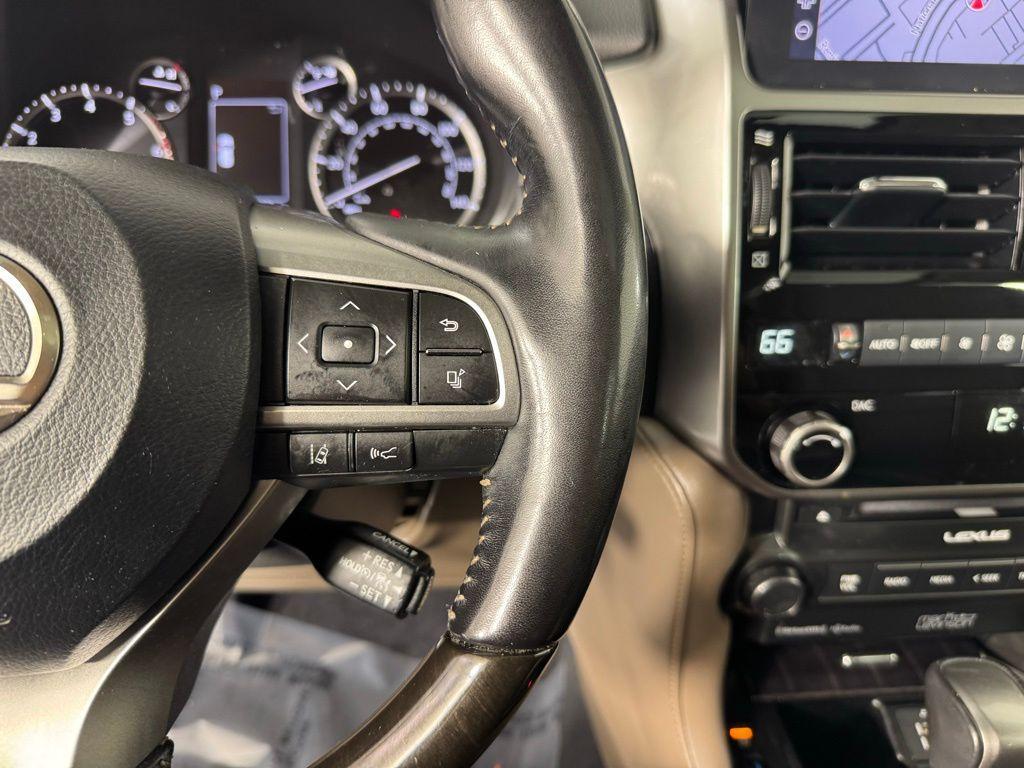 used 2023 Lexus GX 460 car, priced at $55,731