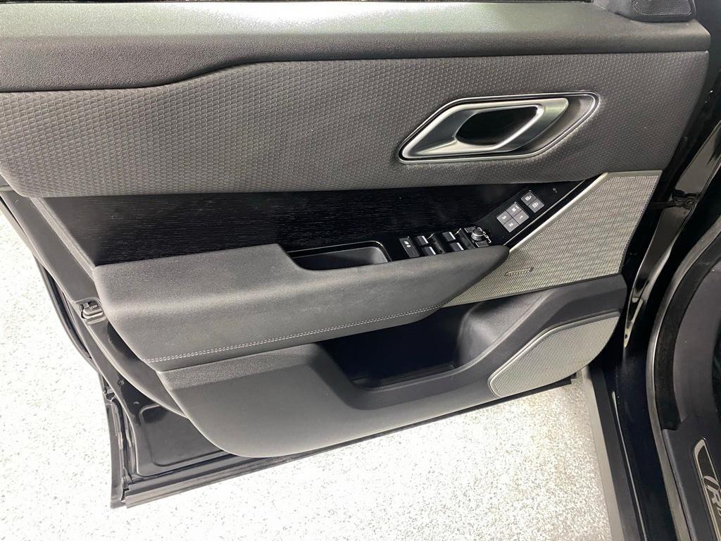 used 2022 Land Rover Range Rover Velar car, priced at $38,964
