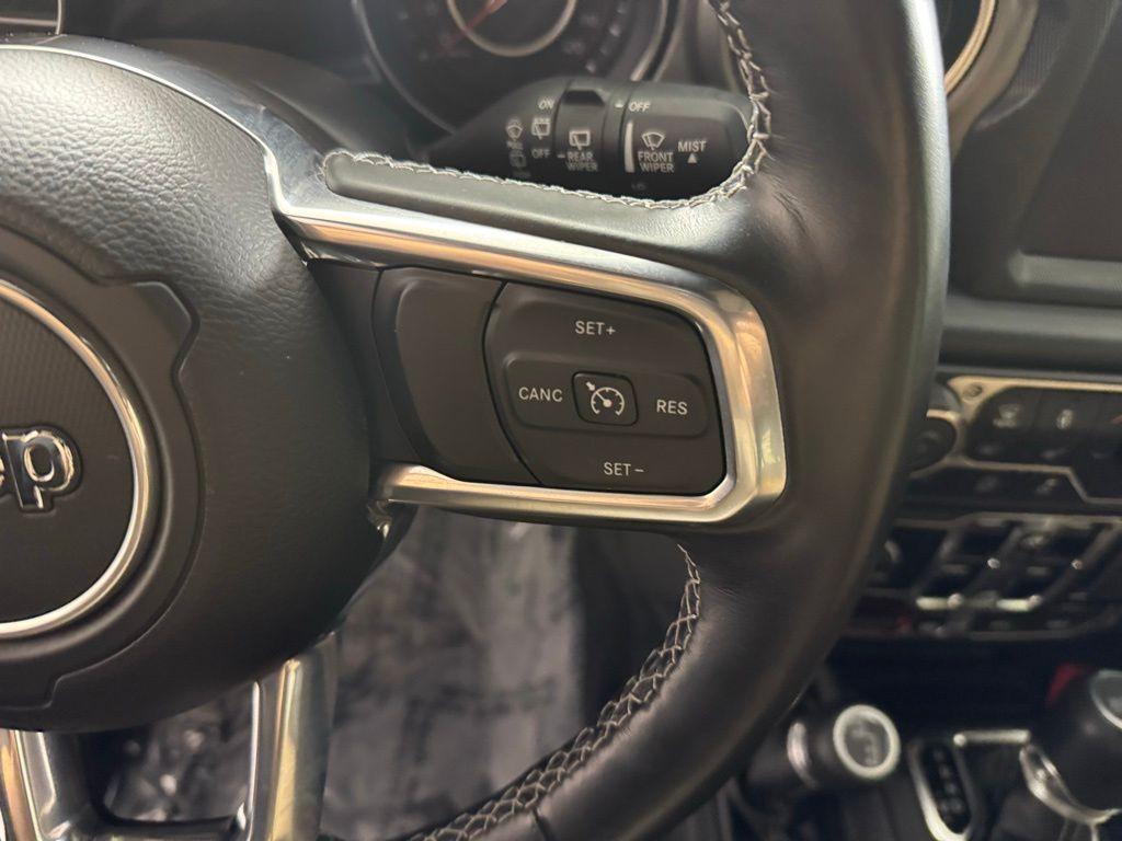 used 2022 Jeep Wrangler Unlimited car, priced at $31,761