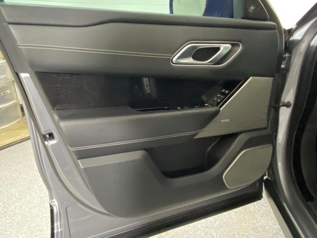used 2020 Land Rover Range Rover Velar car, priced at $43,812