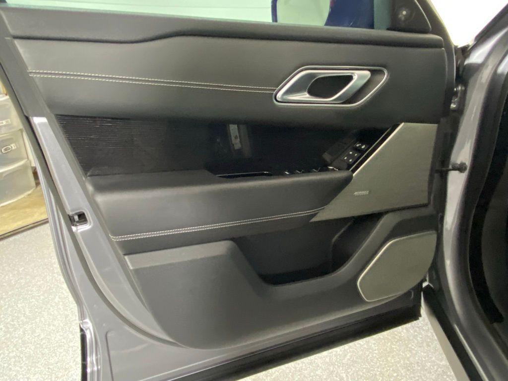 used 2020 Land Rover Range Rover Velar car, priced at $43,386