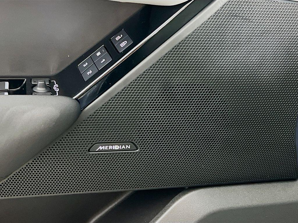 used 2025 Land Rover Range Rover Velar car, priced at $55,972