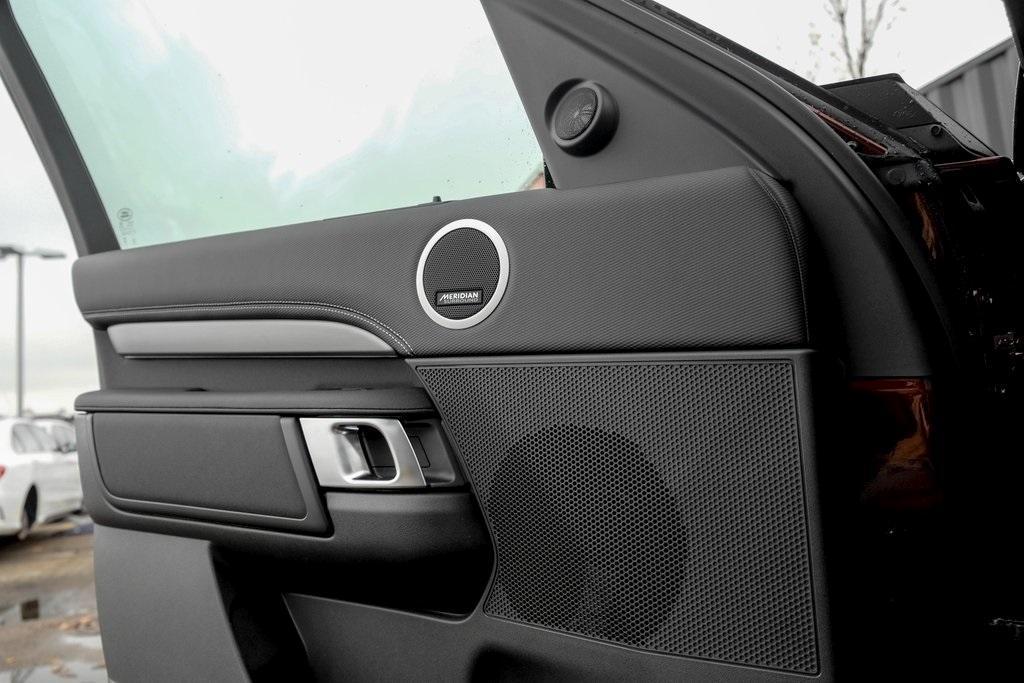 new 2026 Land Rover Discovery car, priced at $82,131