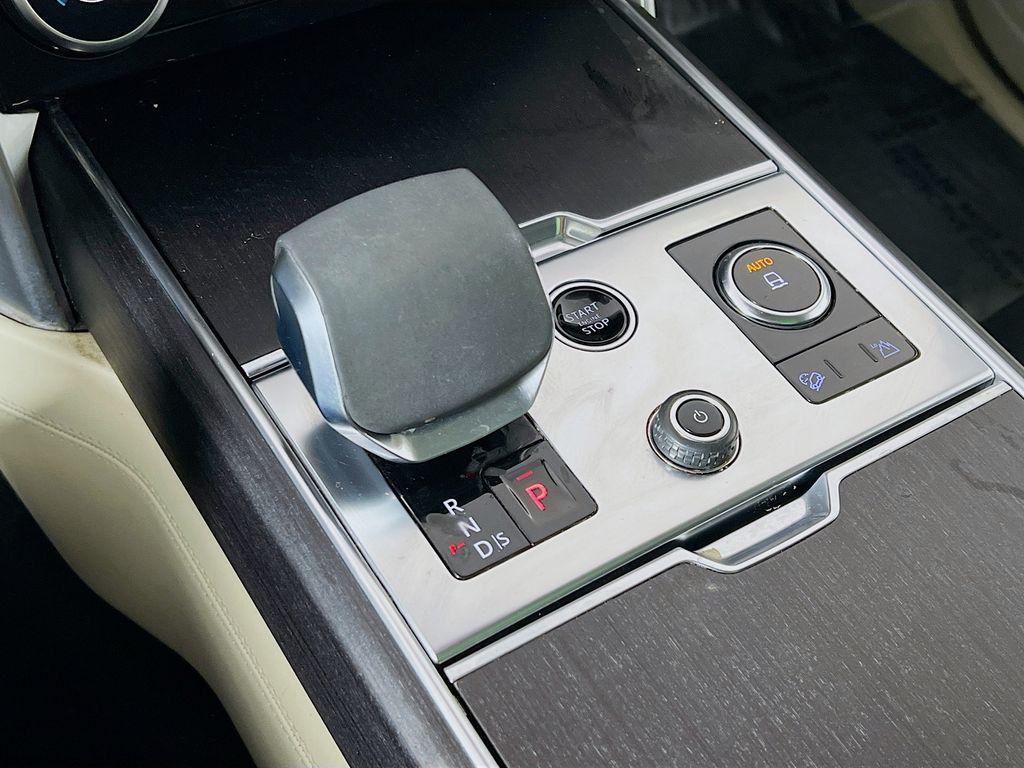 used 2022 Land Rover Range Rover car, priced at $89,642