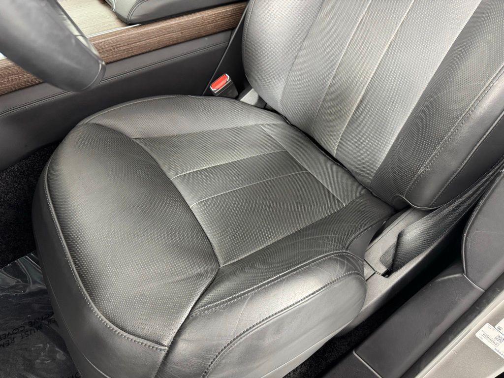 used 2023 Land Rover Range Rover car, priced at $96,543