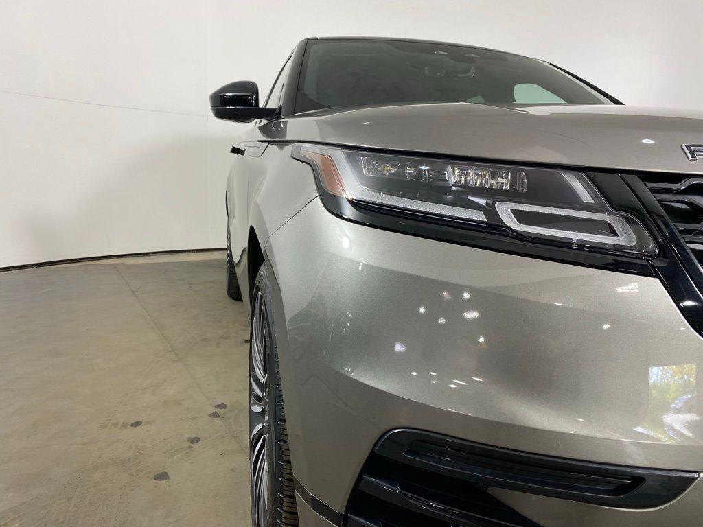 used 2022 Land Rover Range Rover Velar car, priced at $40,933