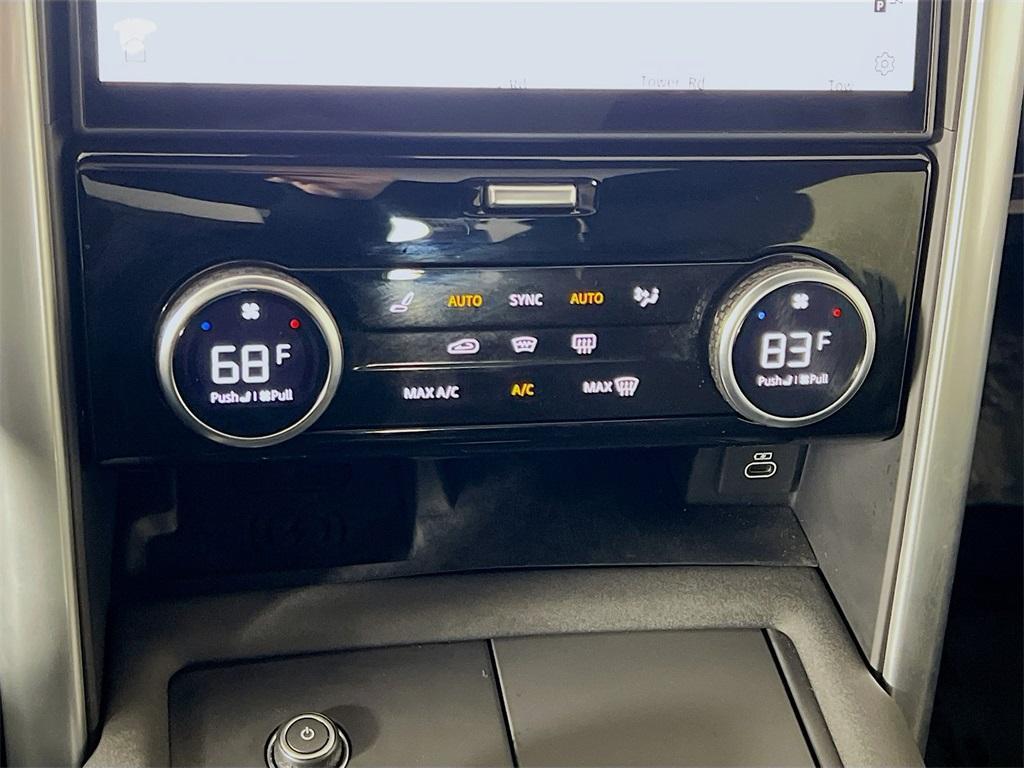 used 2025 Land Rover Discovery car, priced at $74,562