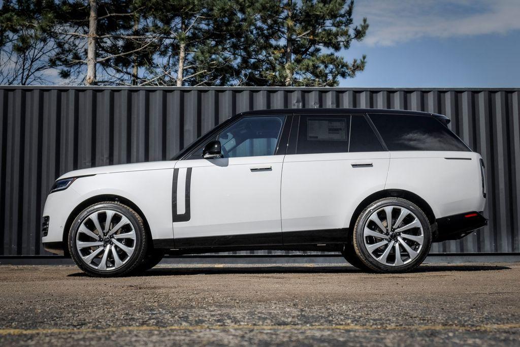 new 2026 Land Rover Range Rover car, priced at $162,105