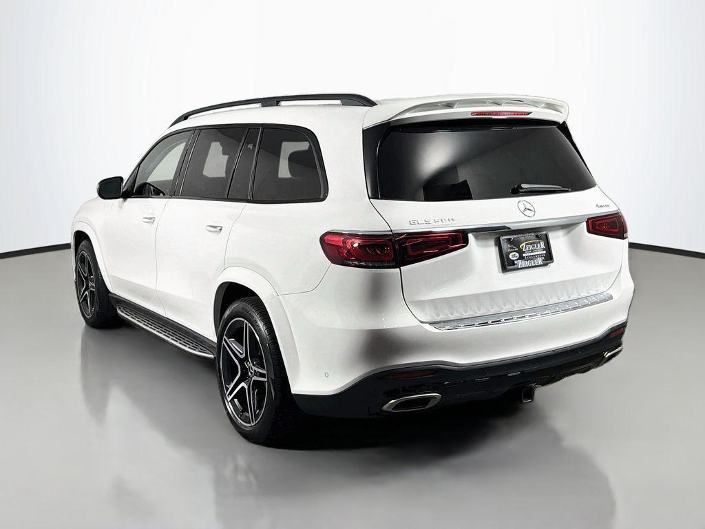 Mercedes-Benz GLS view 7