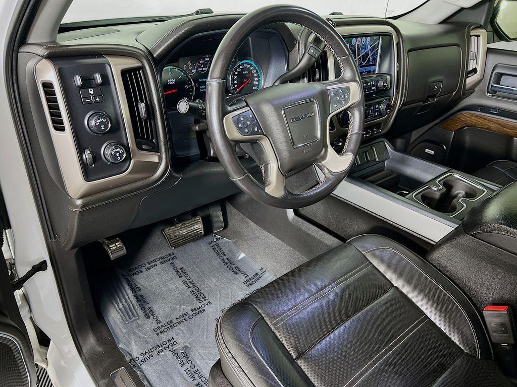 used 2018 GMC Sierra 1500 car, priced at $27,495