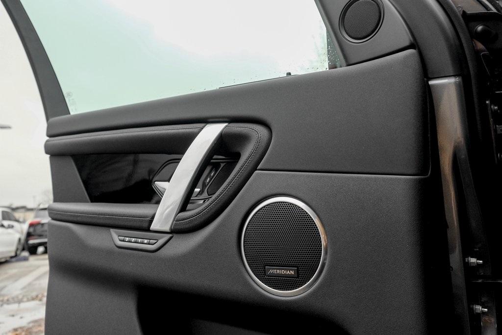 new 2025 Land Rover Discovery Sport car, priced at $49,985