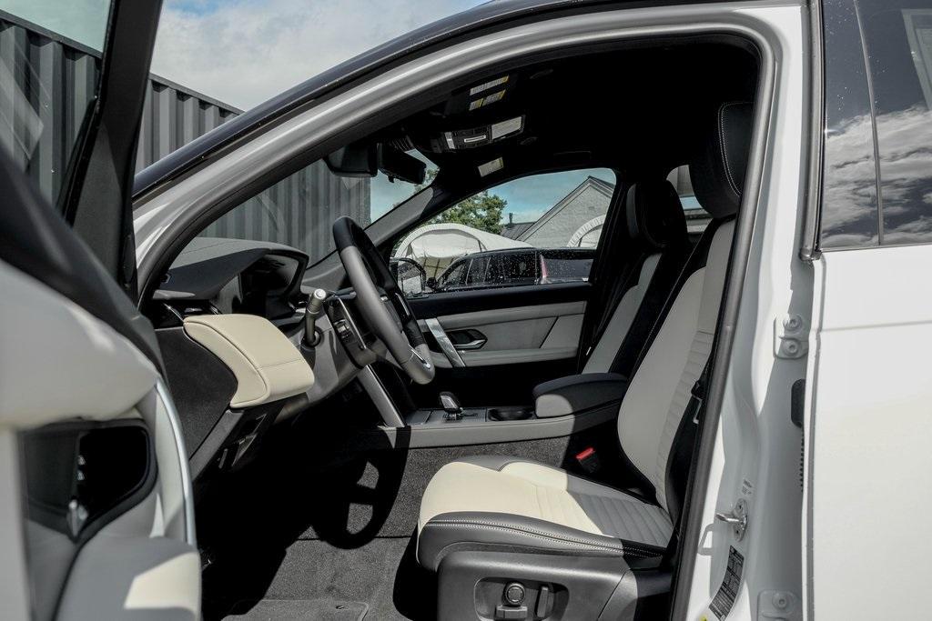 new 2025 Land Rover Discovery Sport car, priced at $59,358