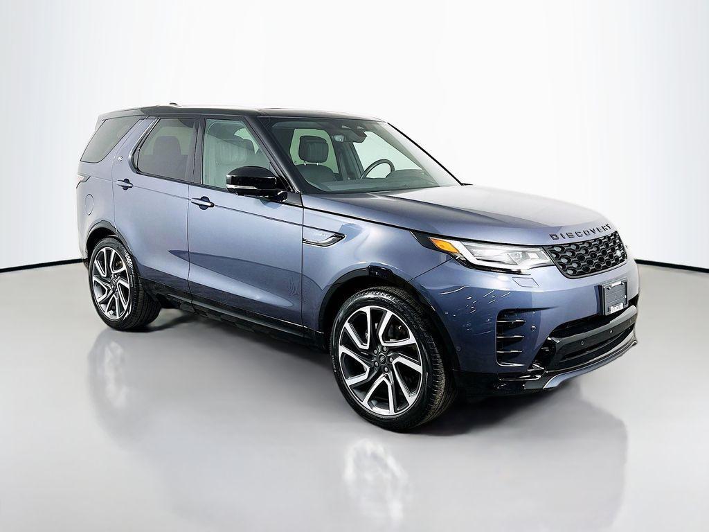 used 2024 Land Rover Discovery car, priced at $49,390