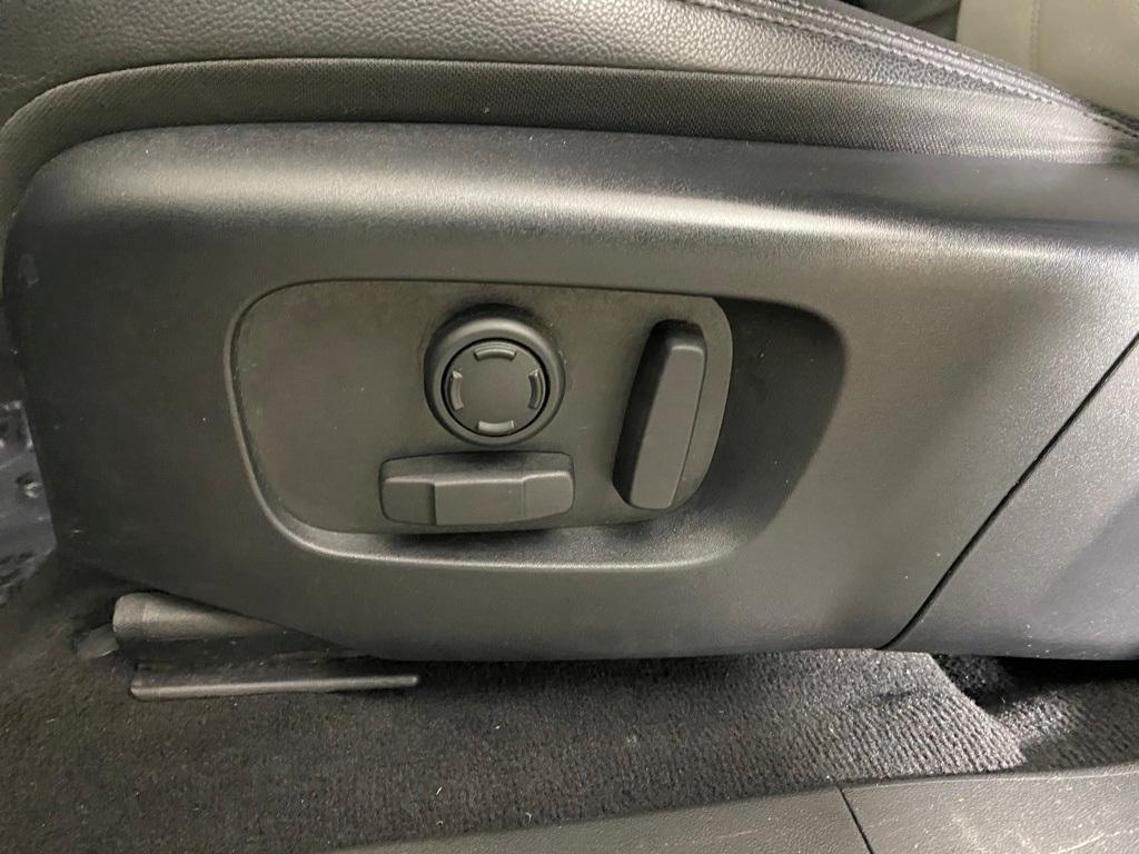 used 2023 Land Rover Range Rover Evoque car, priced at $32,512