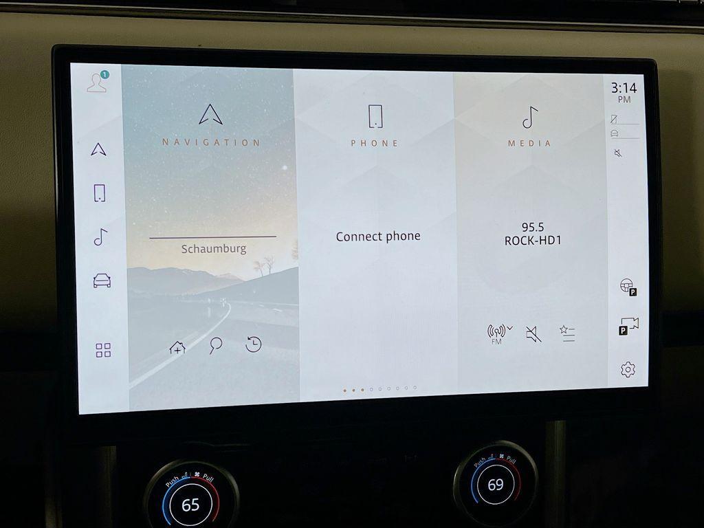 used 2022 Land Rover Range Rover car, priced at $90,957