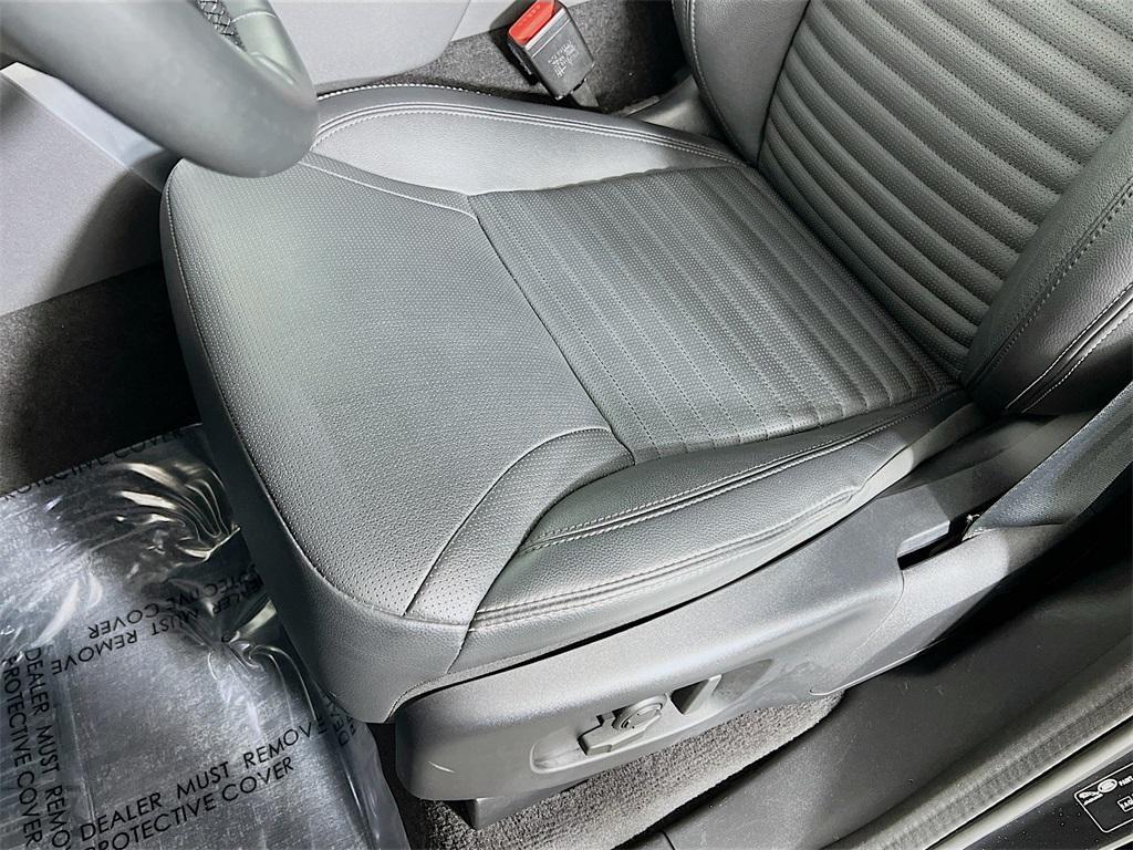 used 2024 Land Rover Discovery car, priced at $41,631