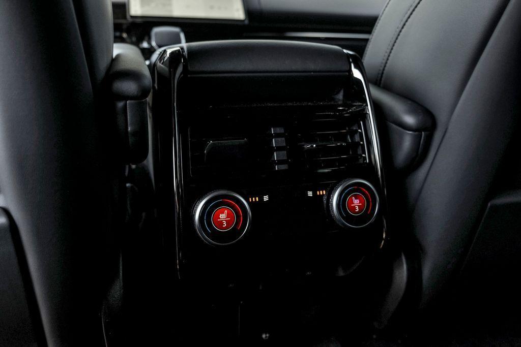 new 2026 Land Rover Range Rover Sport car, priced at $104,697